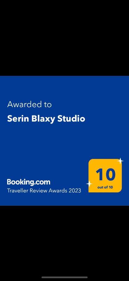 Serin Blaxy Studio Mangalia Extérieur photo